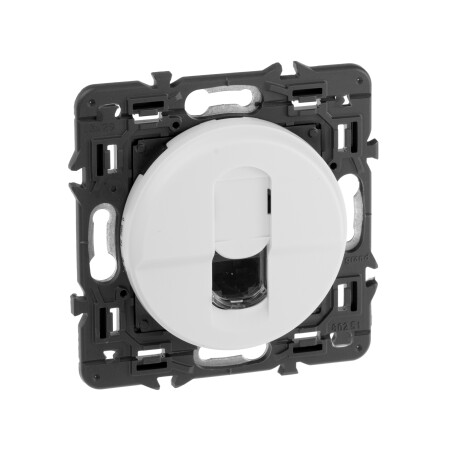 Розетка RJ 45 UTP кат. 6 Компьютерная . Цвет Белый. Legrand Celiane (Легранд Селиан). 067344+068251+080251