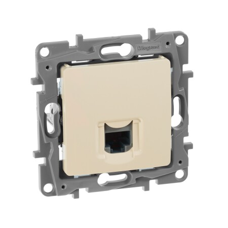 Компьютерная розетка RJ45 Кат. 5е UTP. Цвет Слоновая кость. Legrand Etika (Легранд Этика). 672341