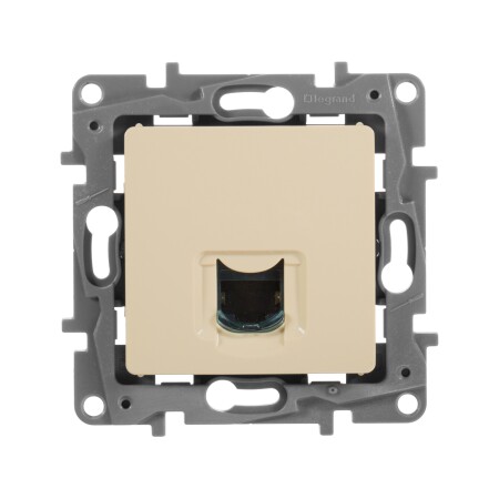 Компьютерная розетка RJ 45 6 UTP. Цвет Слоновая кость. Legrand Etika (Легранд Этика). 672353