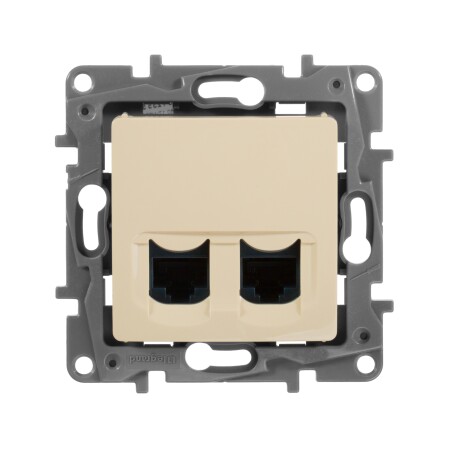 Компьютерная/интернет розетка двойная RJ 45 - категория 5е - UTP. Цвет Слоновая кость. Legrand Etika (Легранд Этика). 672355
